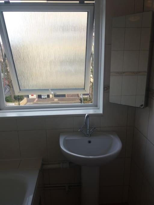 Wilmot Close London Luaran gambar