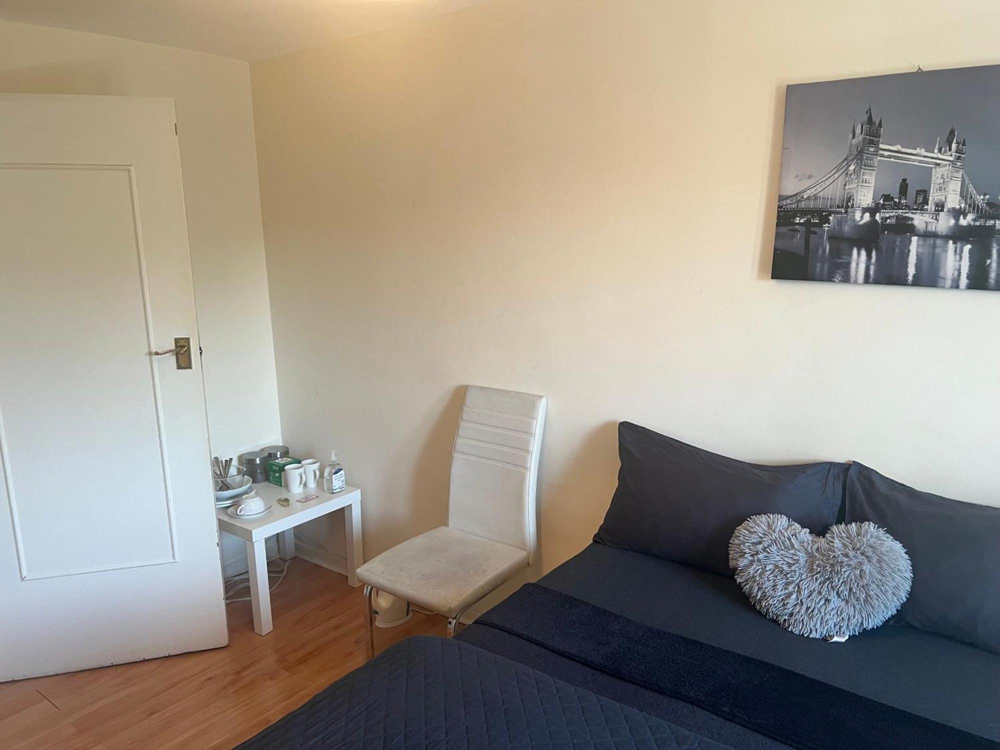 Wilmot Close London Luaran gambar